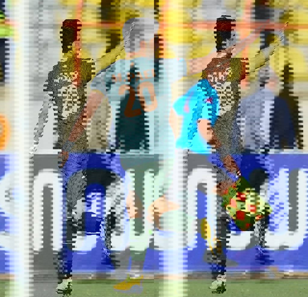 2022002