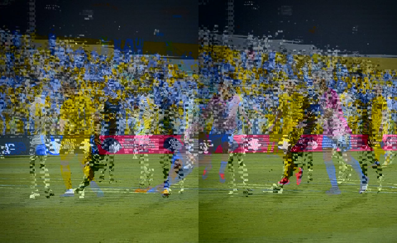 2021662