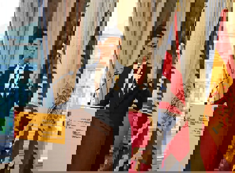2022374