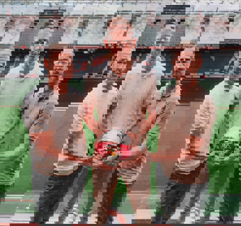 2022206