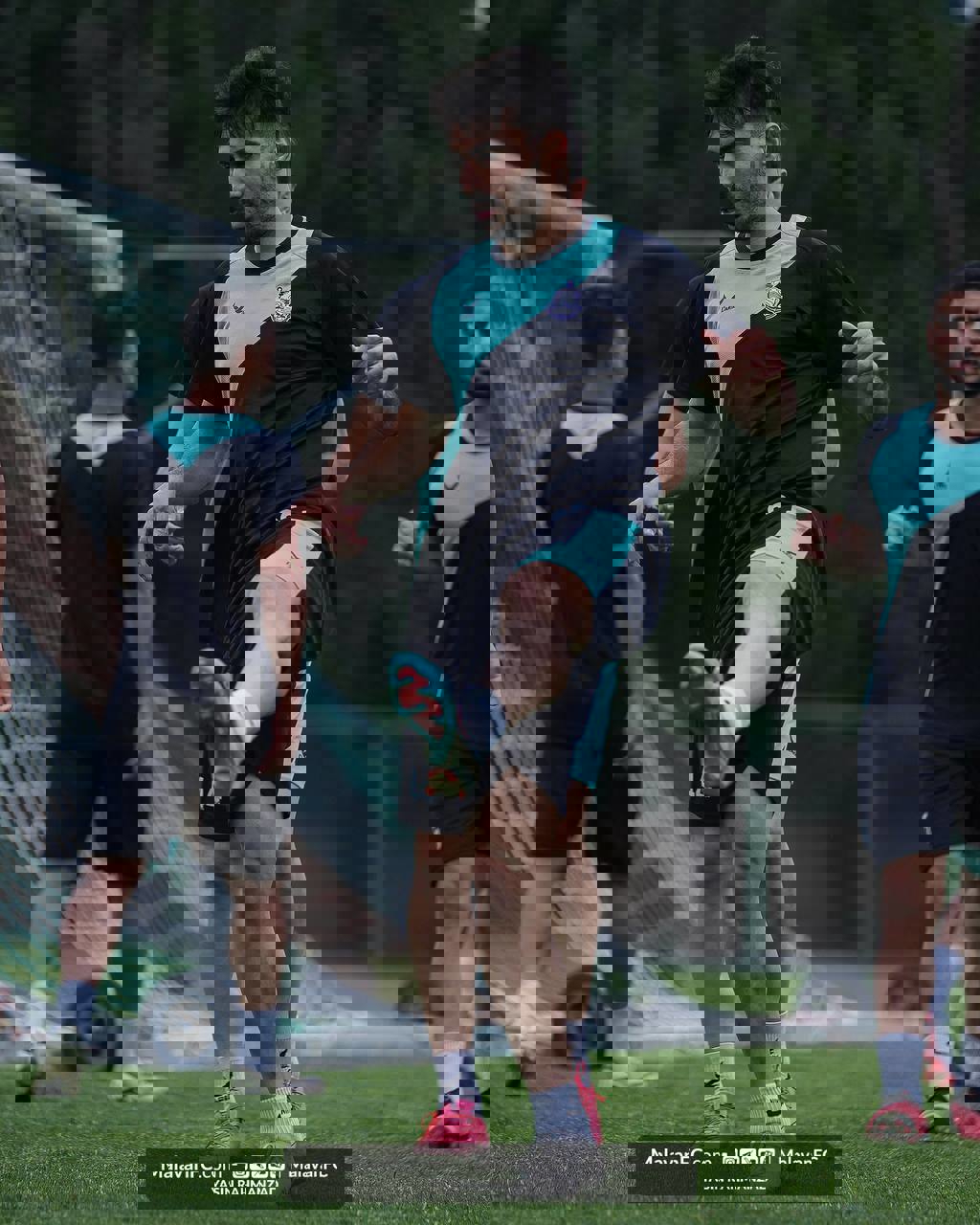 2022256