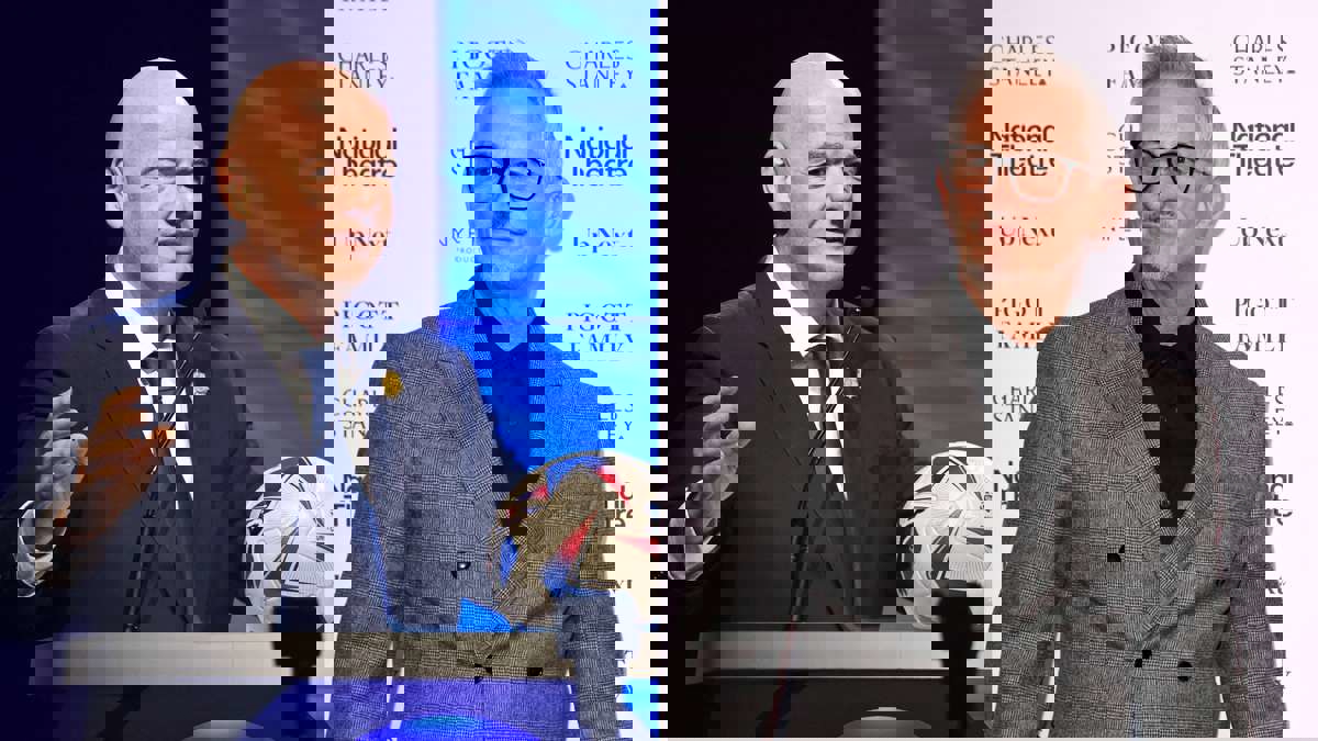 2022244