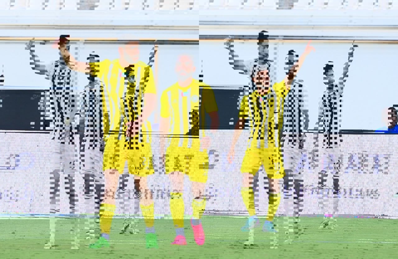 2022613