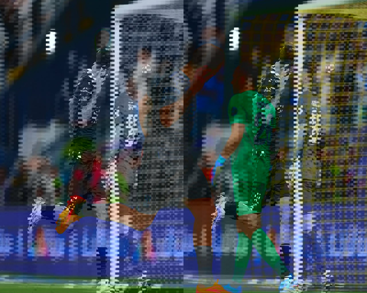 2023027