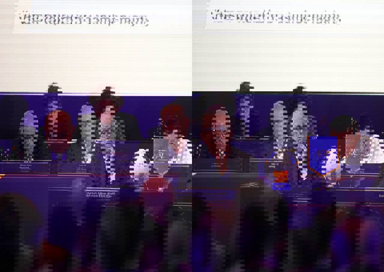 2023002