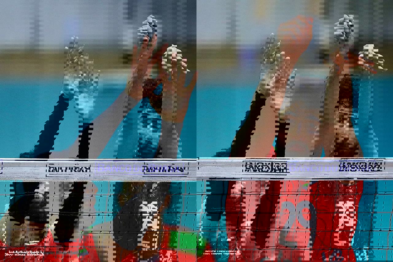 2022812