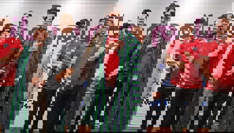 2023274