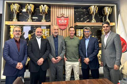 باشگاه پرسپولیس امروز میزبان اعضای هیئت‌مدیره باشگاه و سرمربی تیم بود. 
