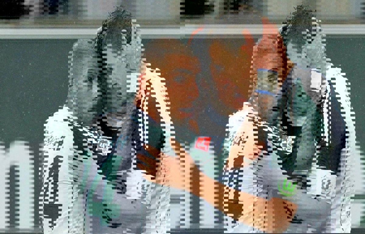 2023262