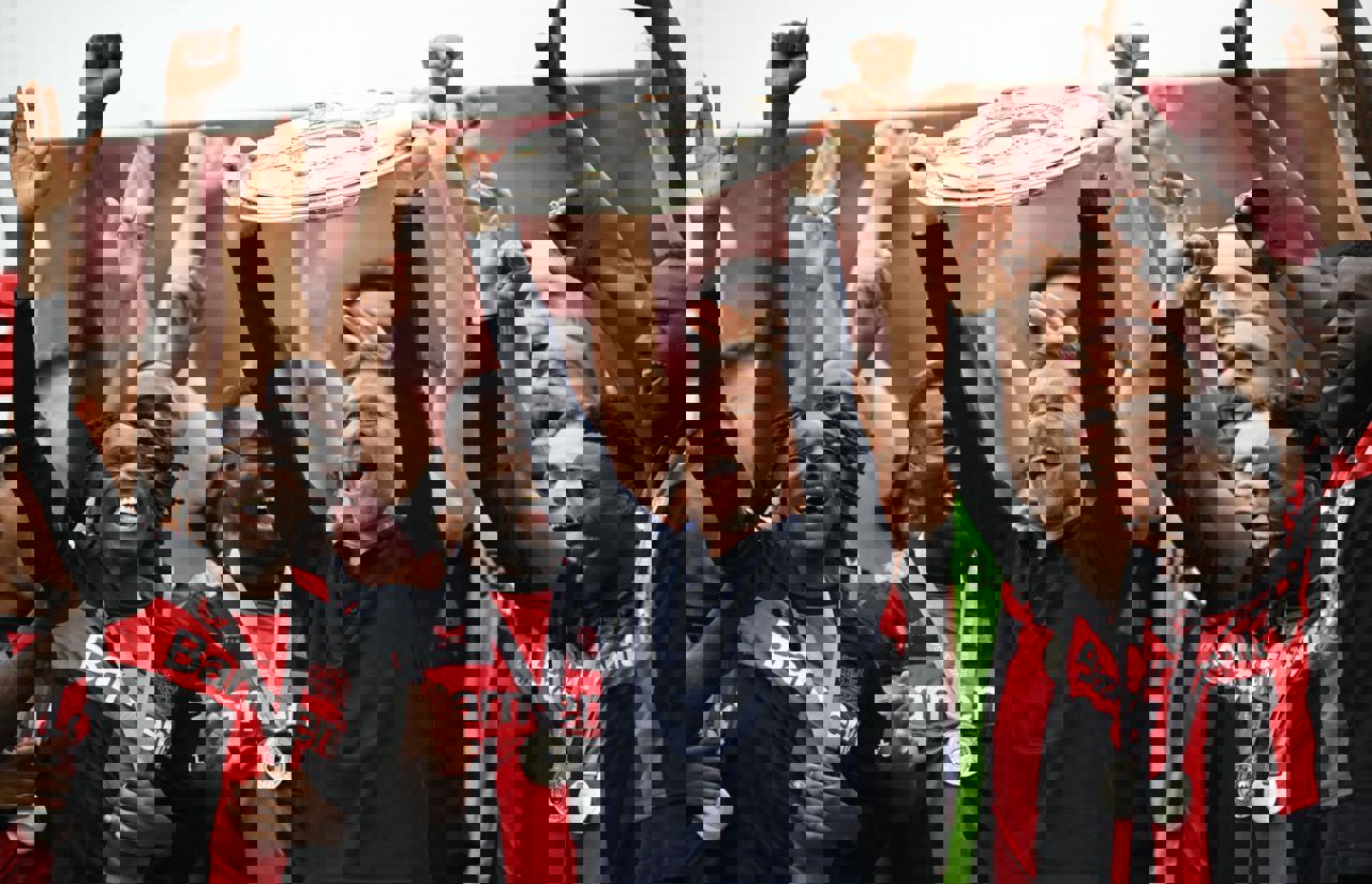 2023401
