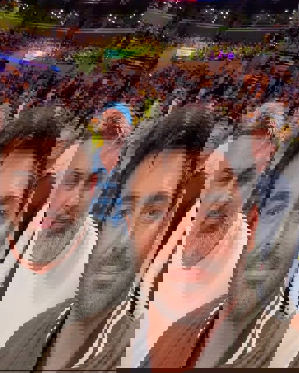 2023601