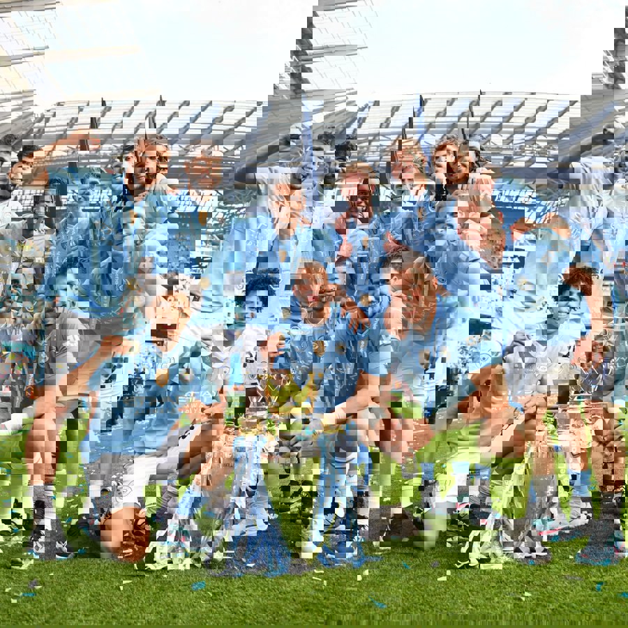 2023793