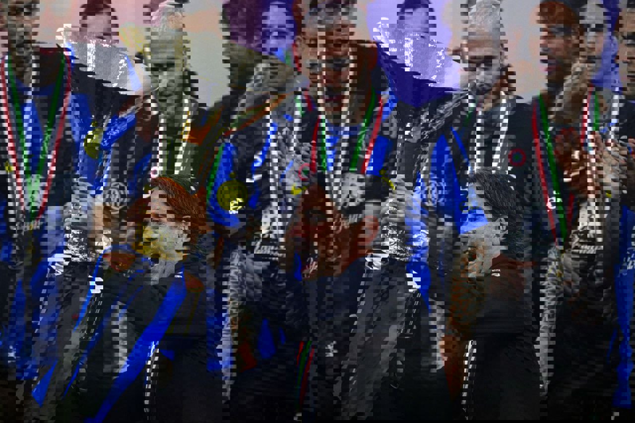 2023888