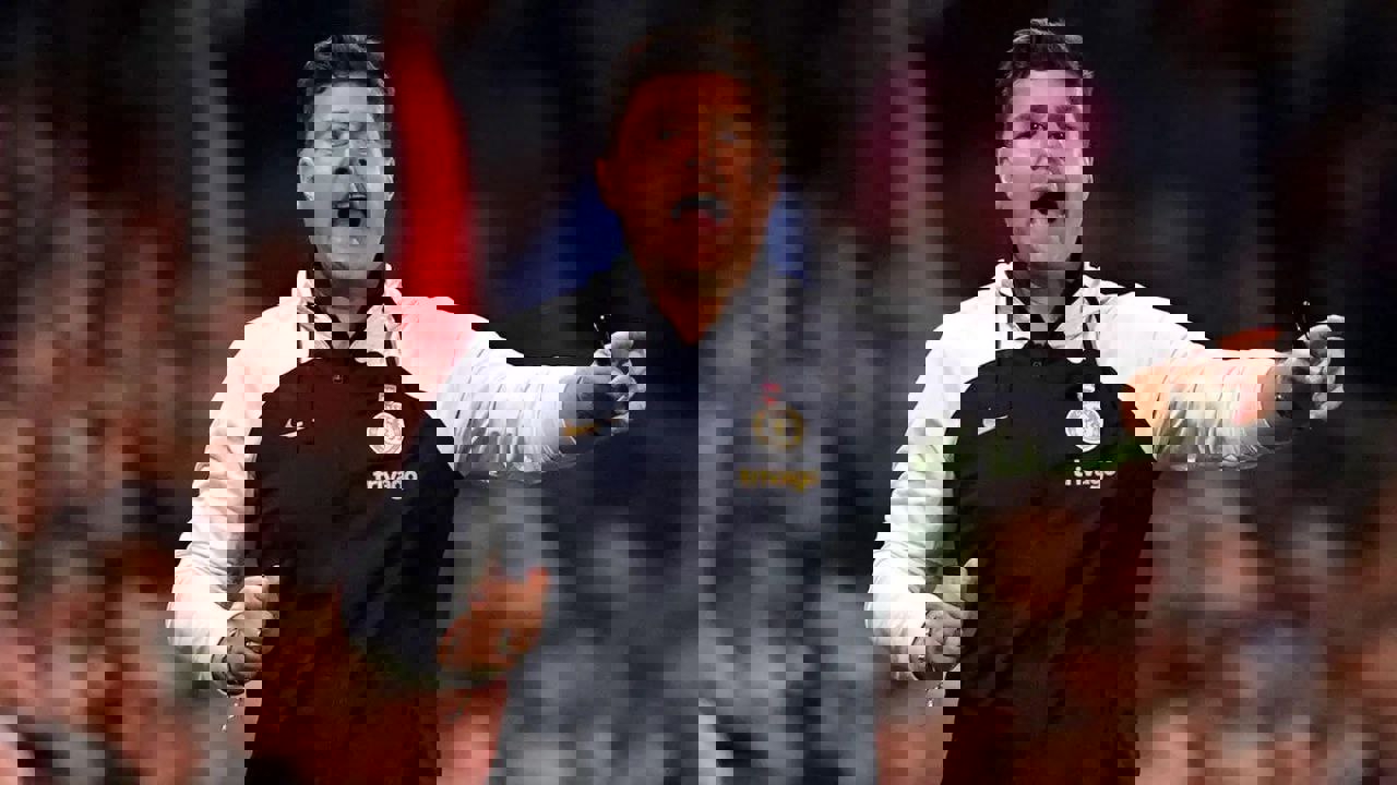 2024698