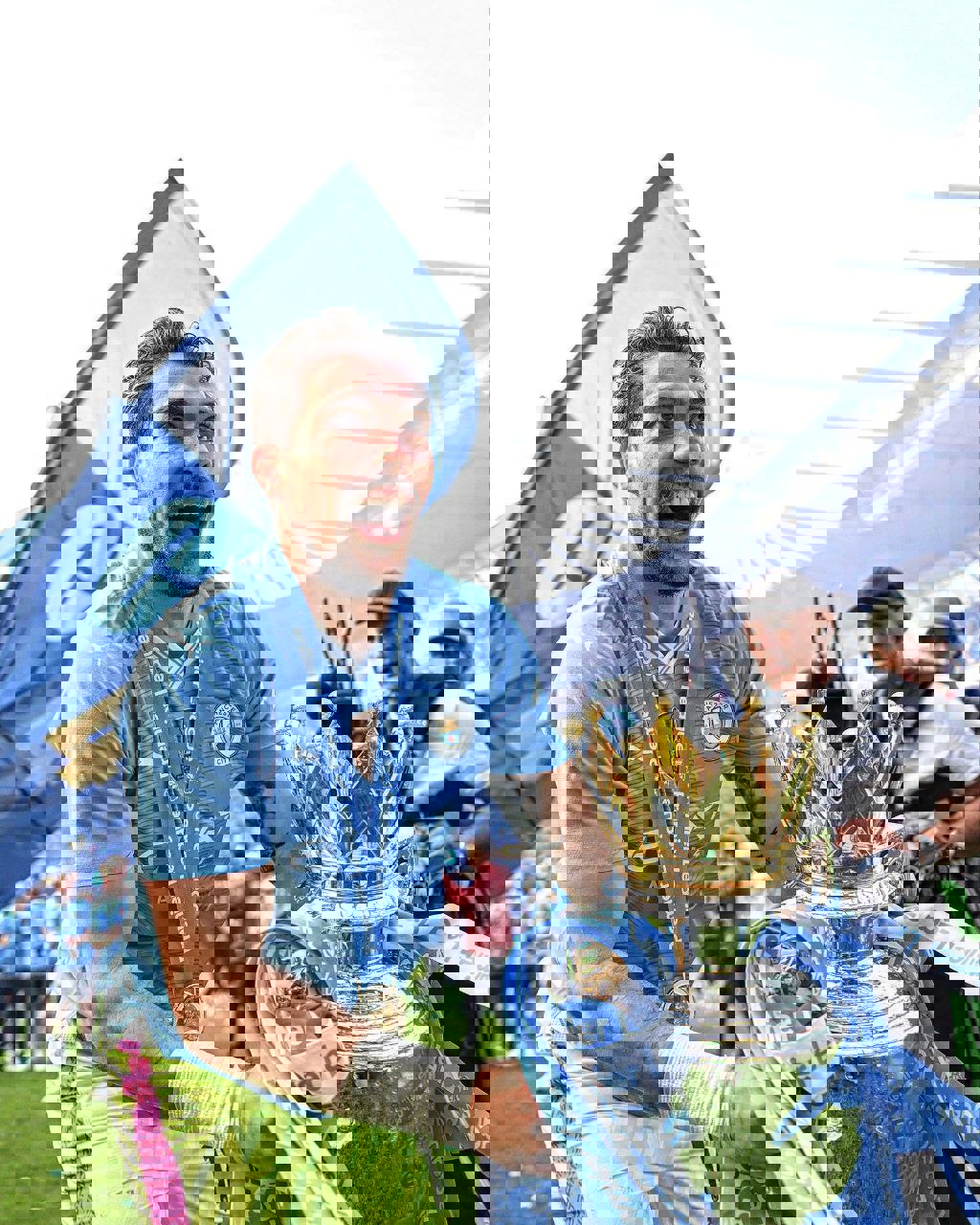 2025142