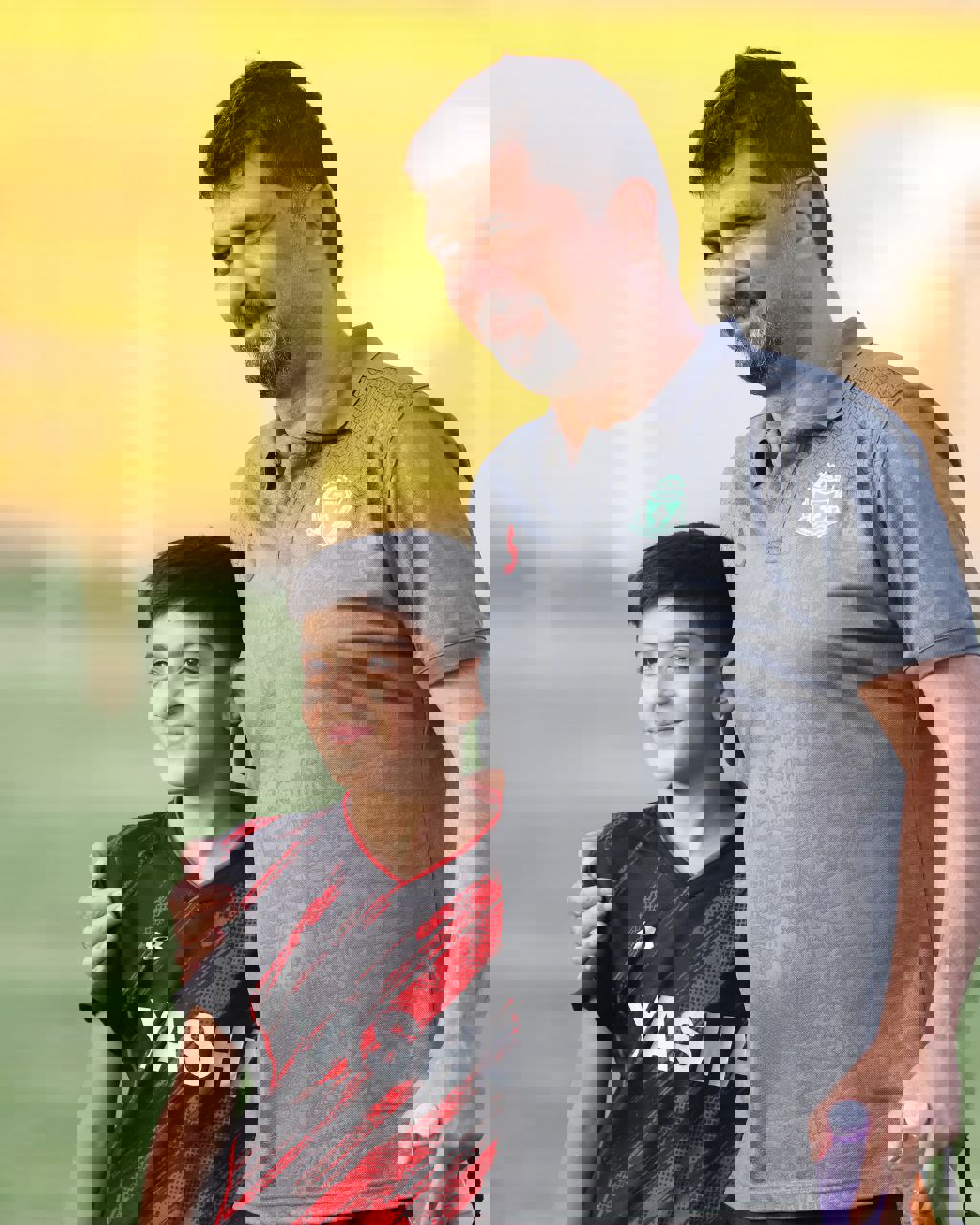 2025100