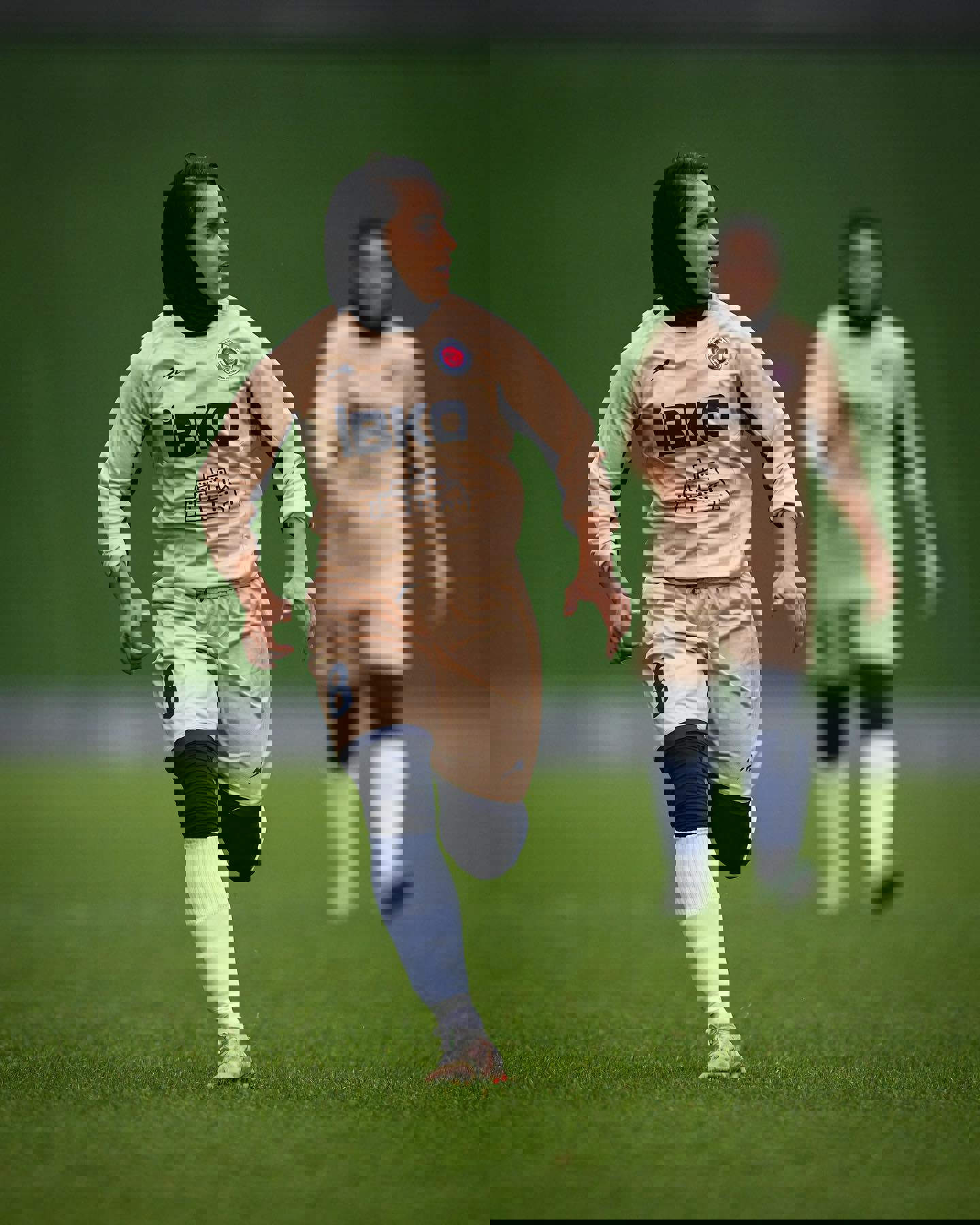 2024977