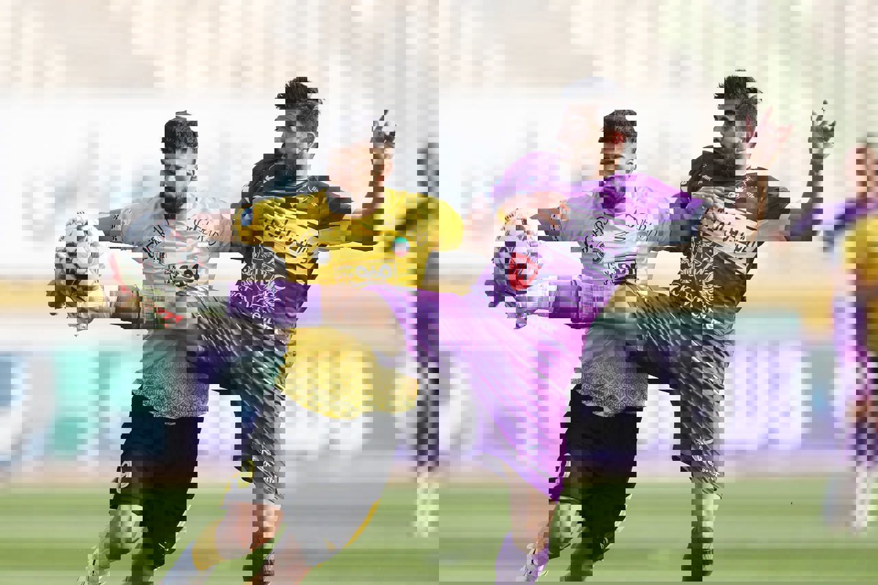 2024985