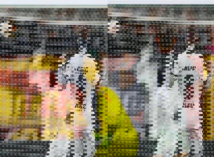 2025232