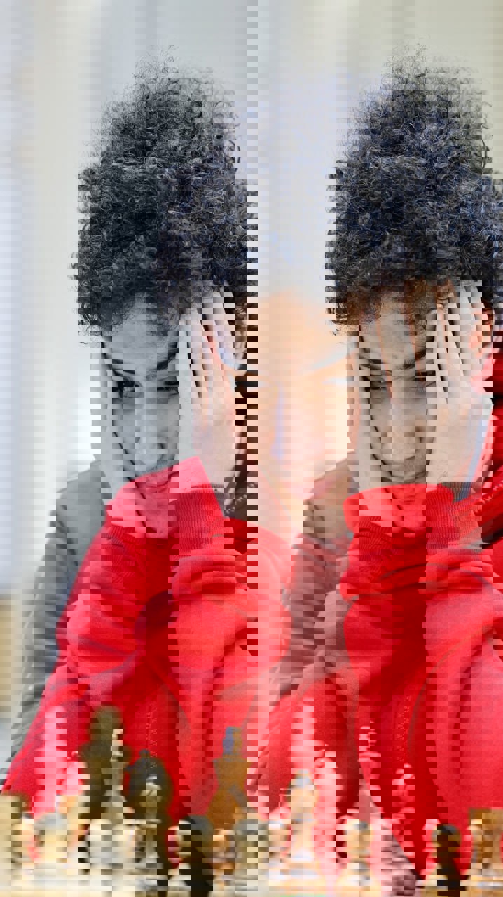2025558