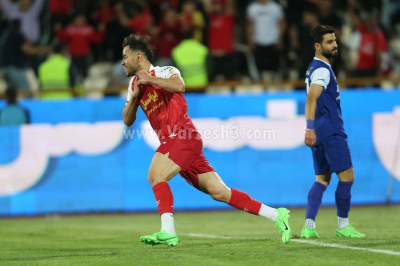 اورونوف: دیوانه‌وار دوستت دارم پرسپولیس!