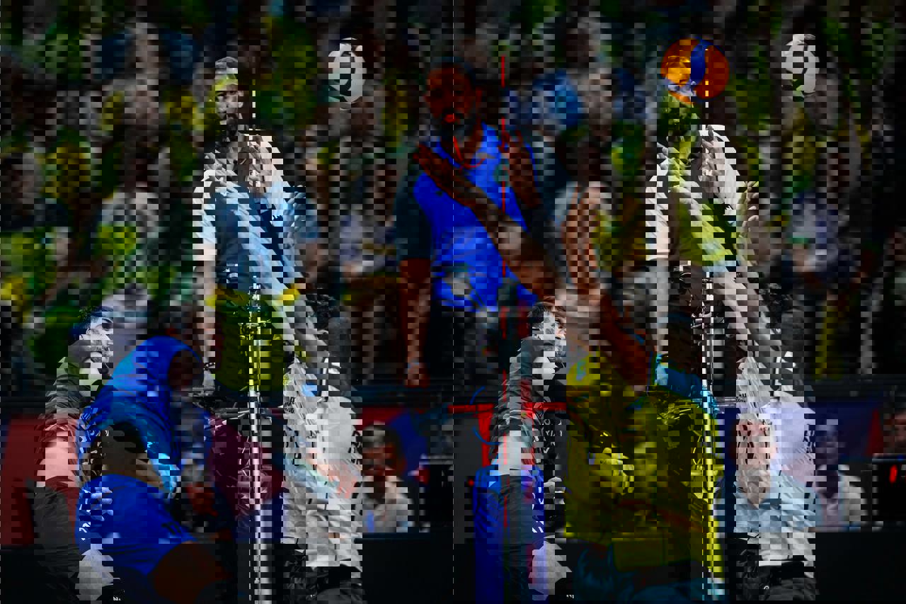 2025629