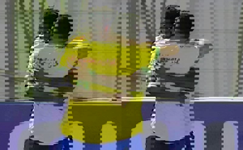 2025747