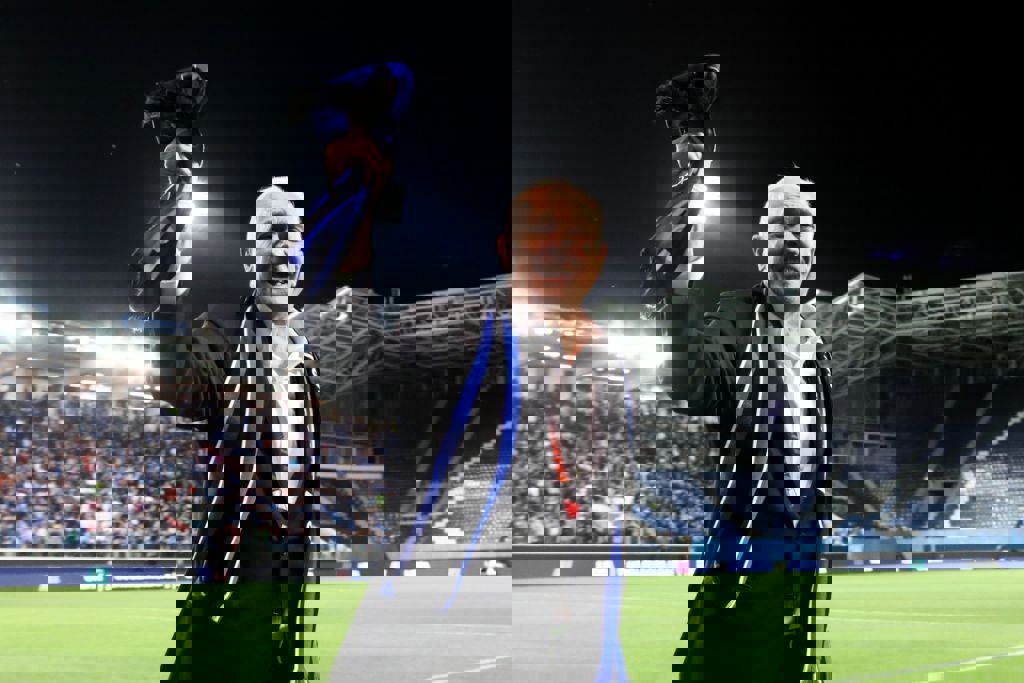 2025768