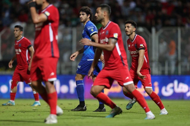 نساجی 0-0 استقلال: صدر را در شمال جا گذاشتند!