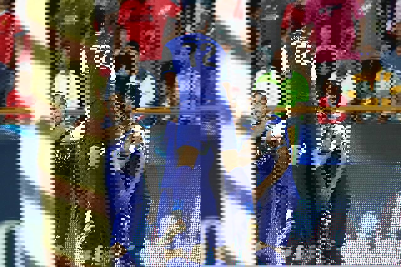 2025826
