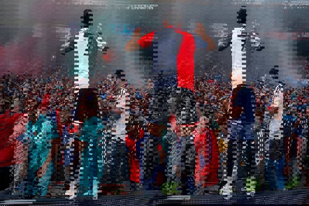 2026250