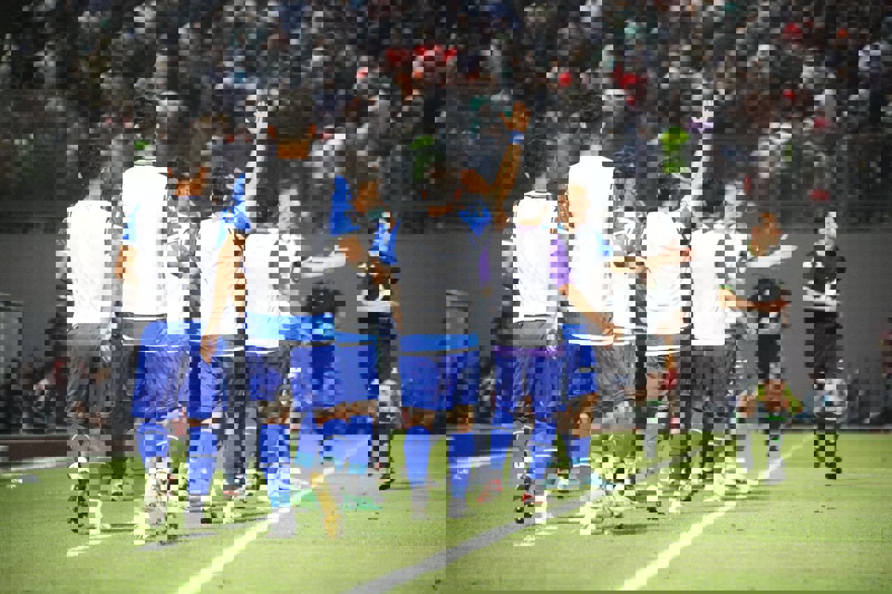 2026183