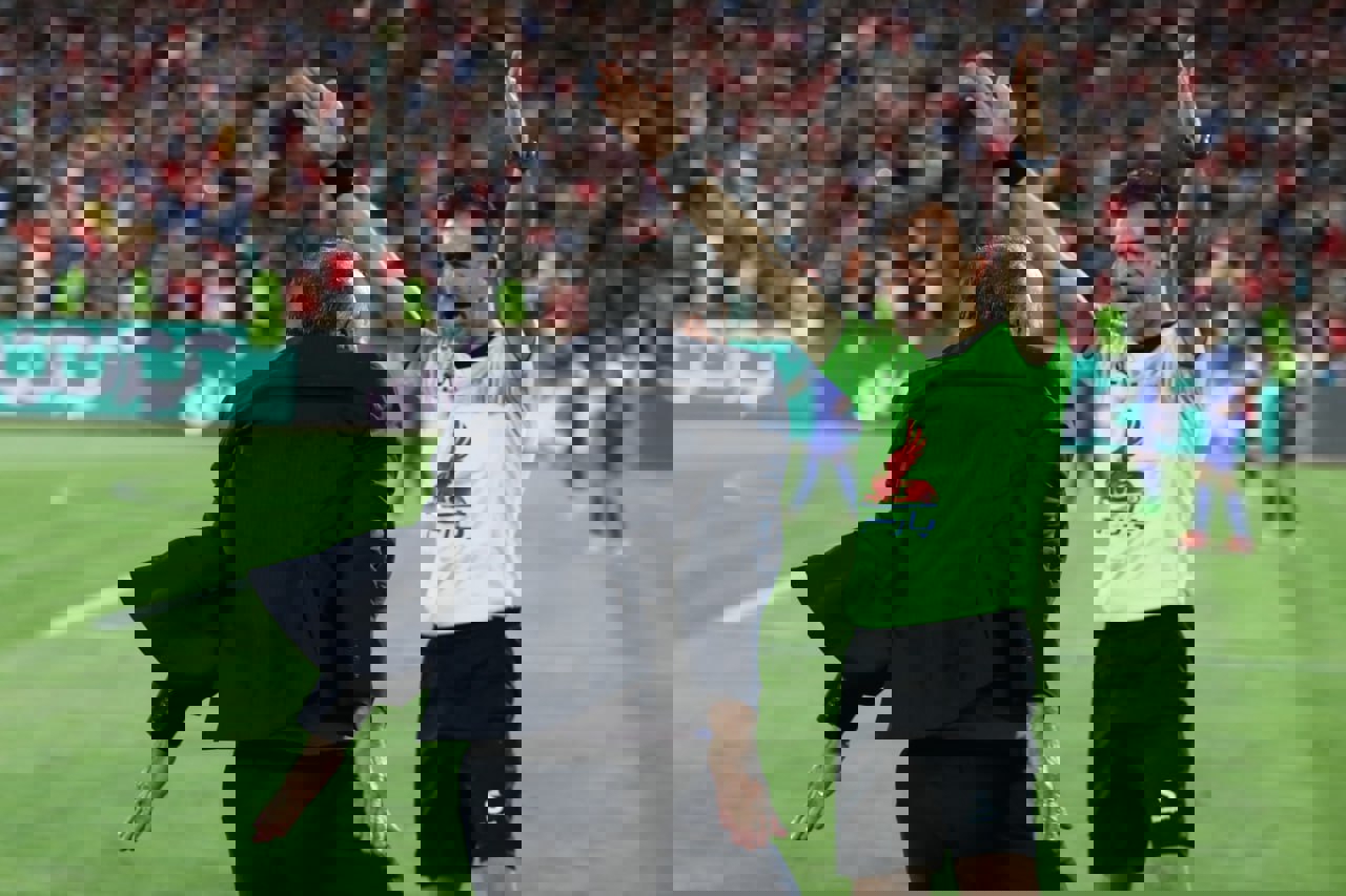 2026195