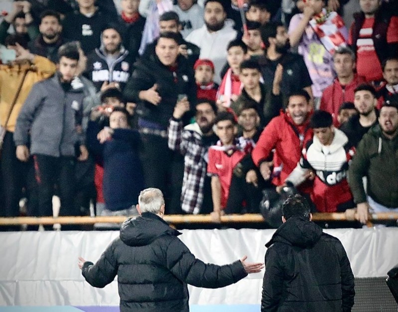 استقلال- پرسپولیس، رویِ خجالت‌آورِ هواداری!