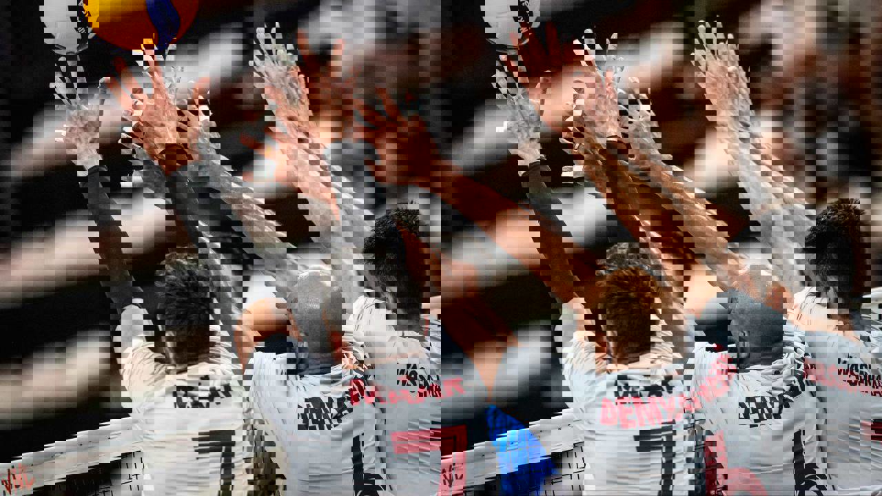 2026242