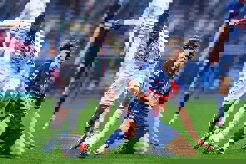 بعد از قهرمانی در لیگ فرانسه؛/ لیون 1-2 پیاسجی: امباپه با جام رفت 4