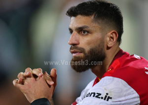 سرلک: پرسپولیس هم صعود می‌کند و هم موفق می‌شود