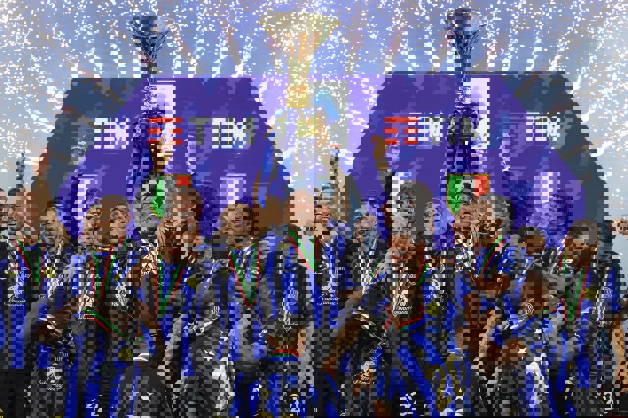 2027052