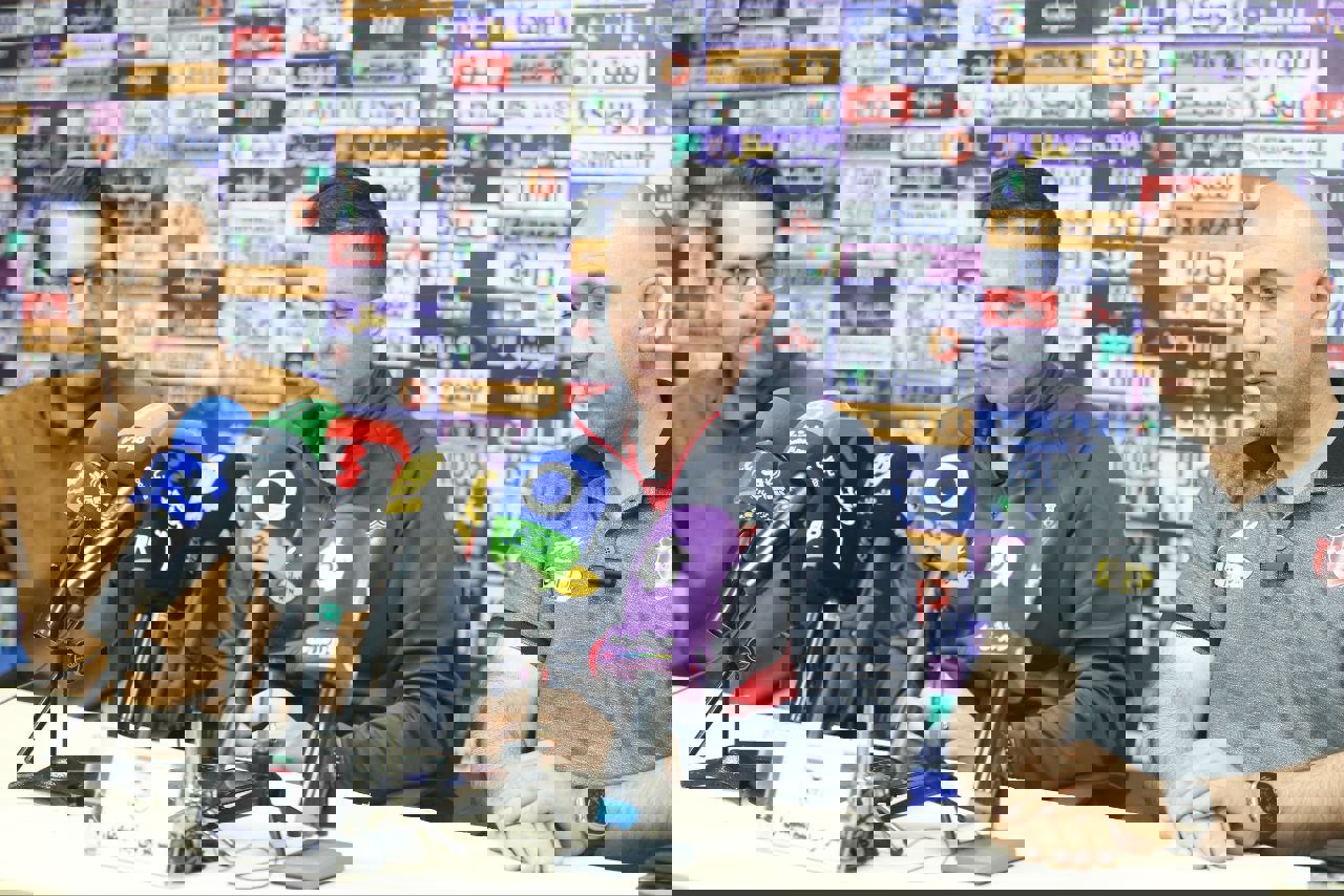 2027201