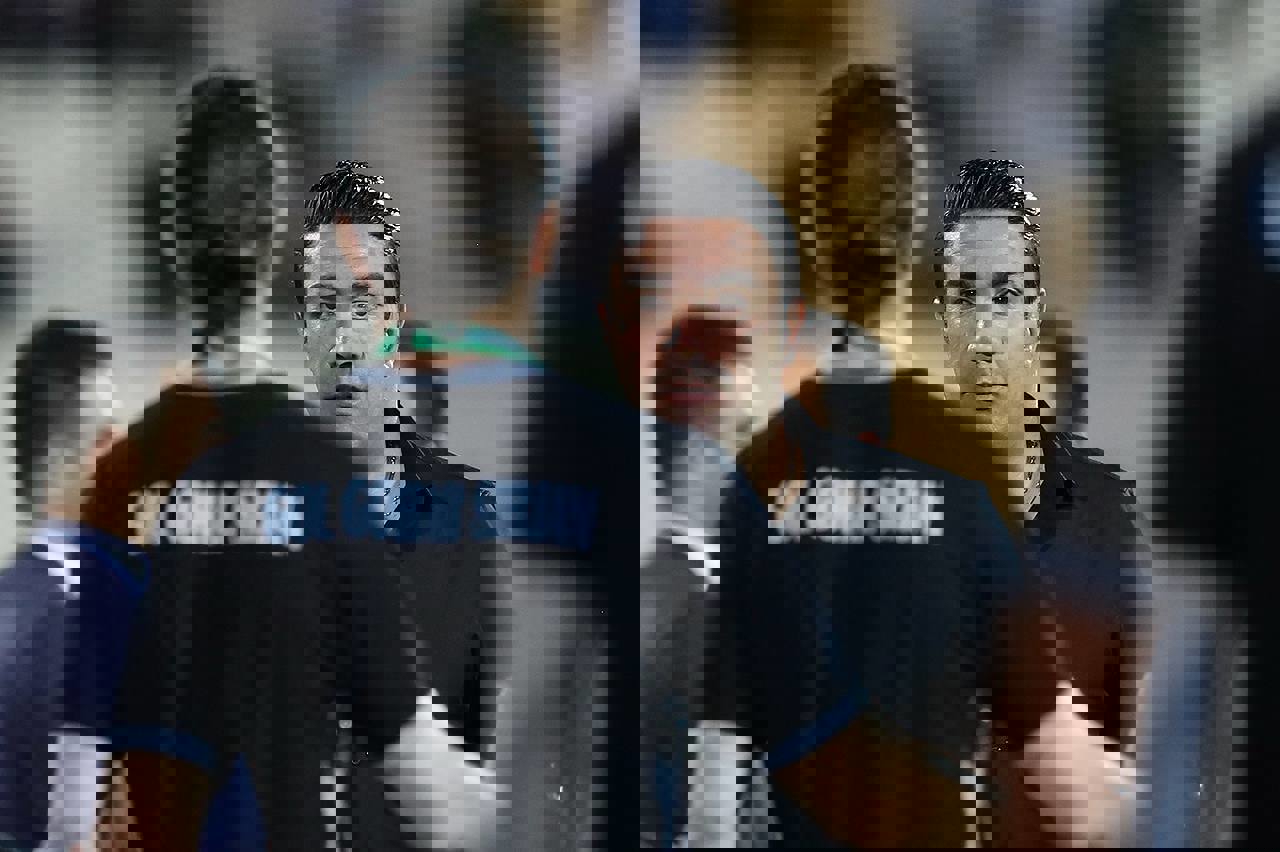 2027703