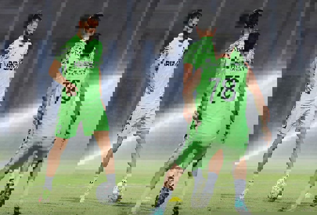 2027343
