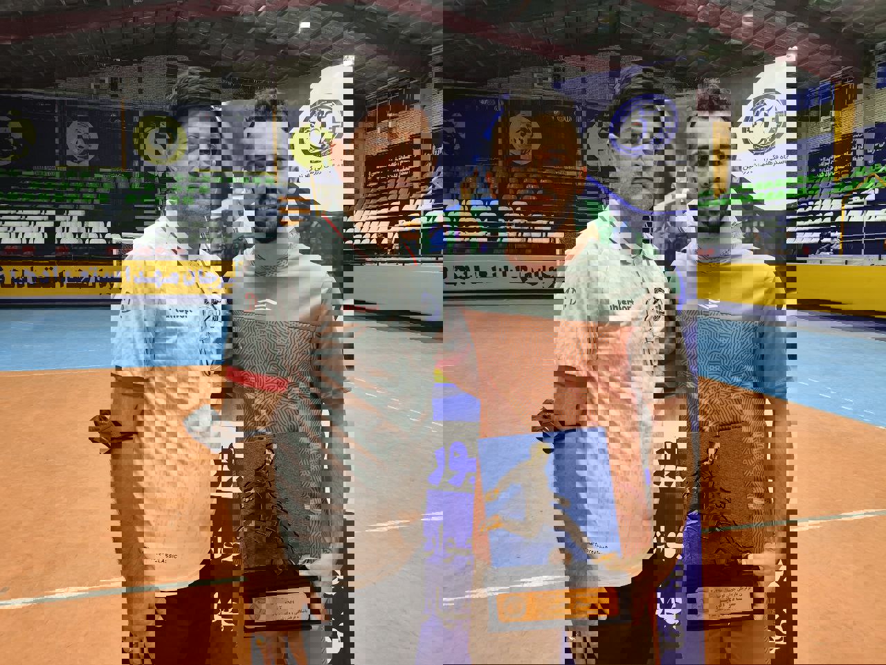 2028104