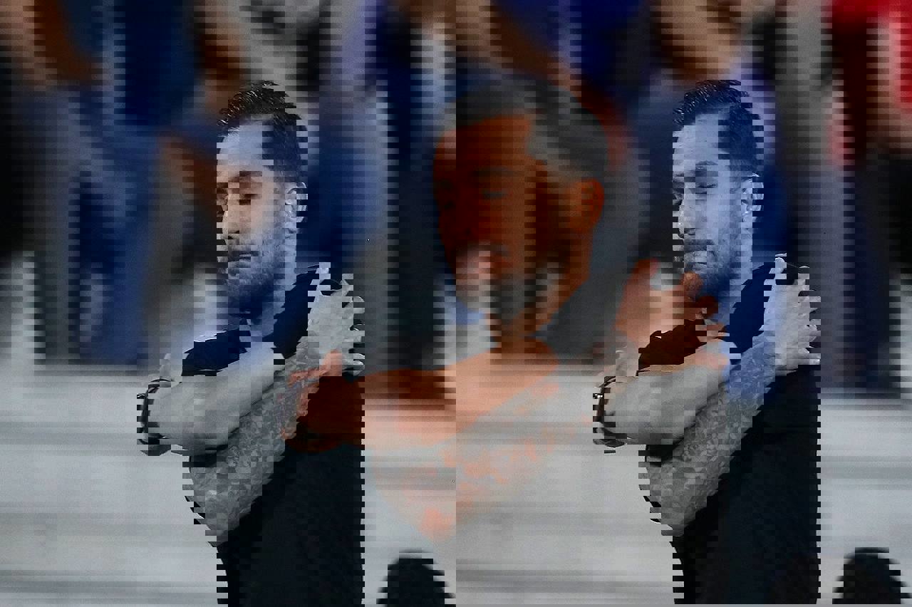 2027891