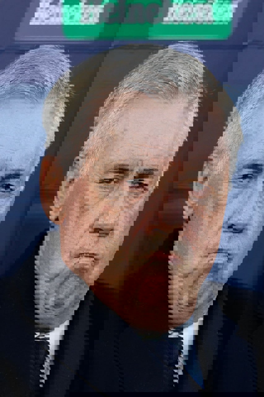 2027883