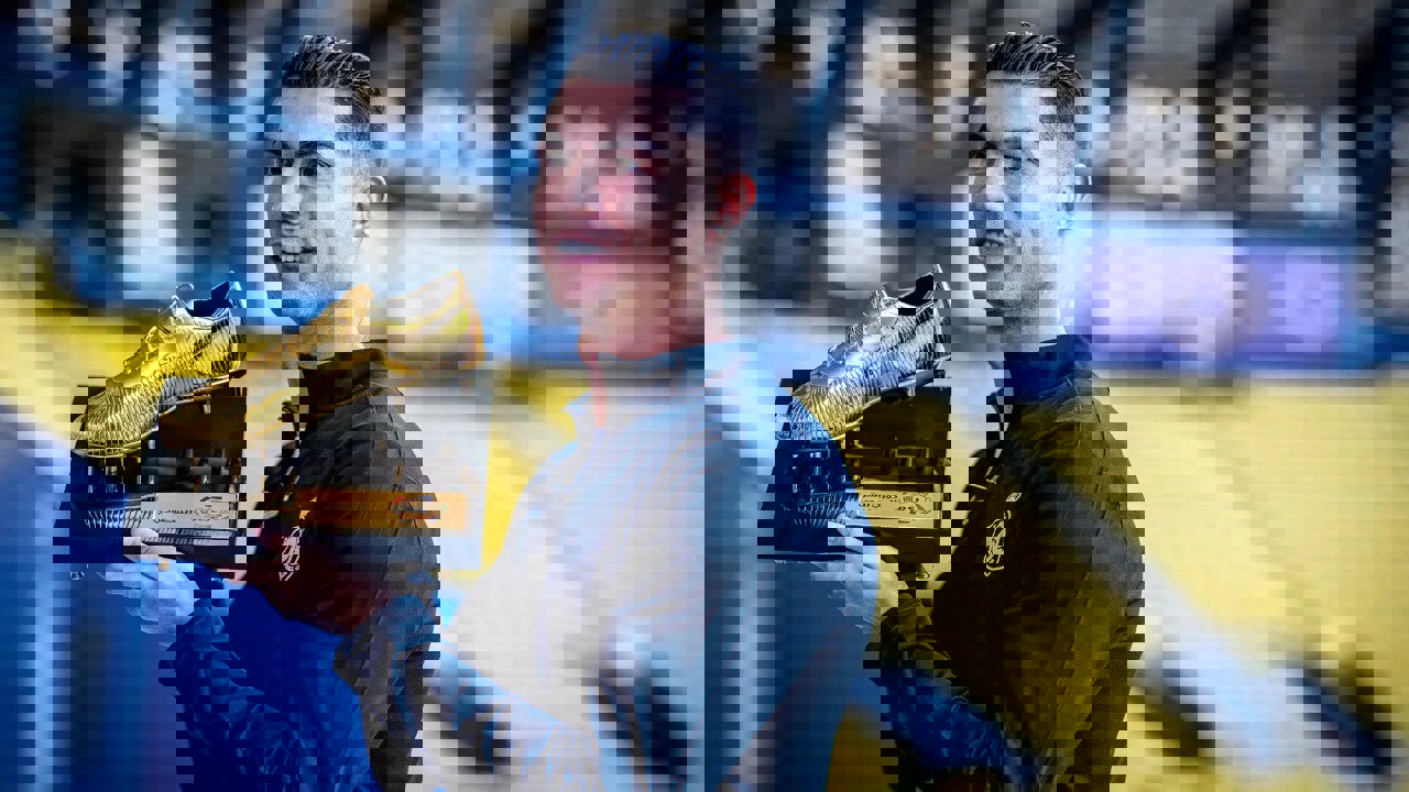 2028070
