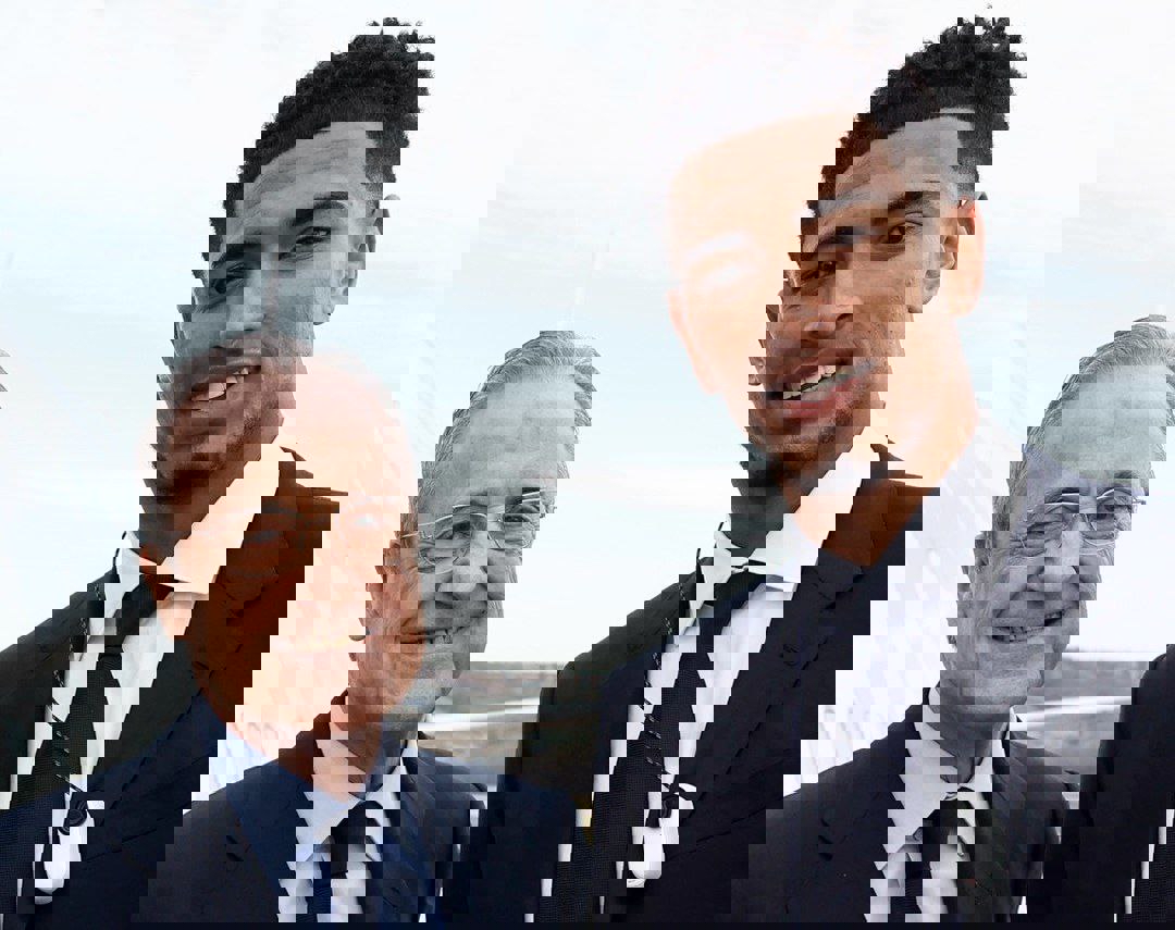 2028256