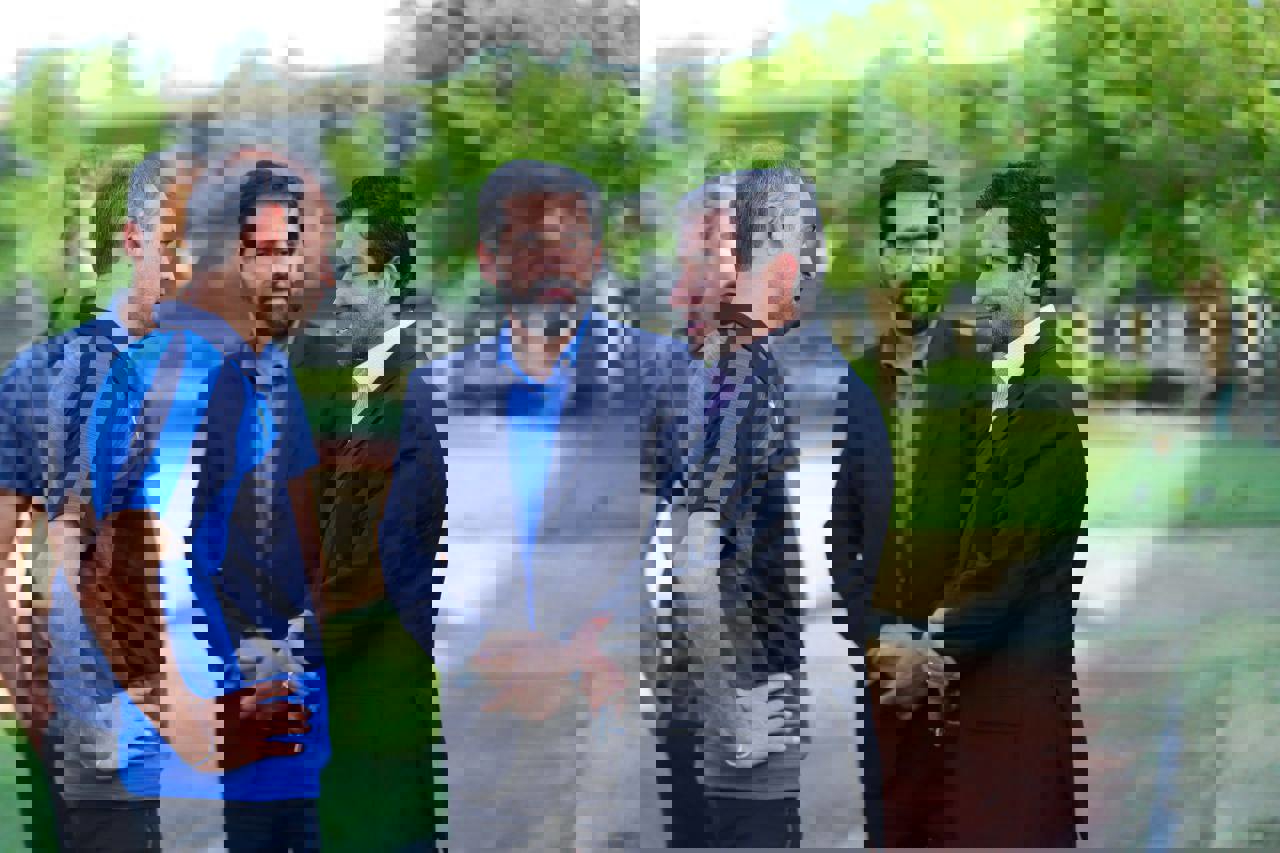2028649