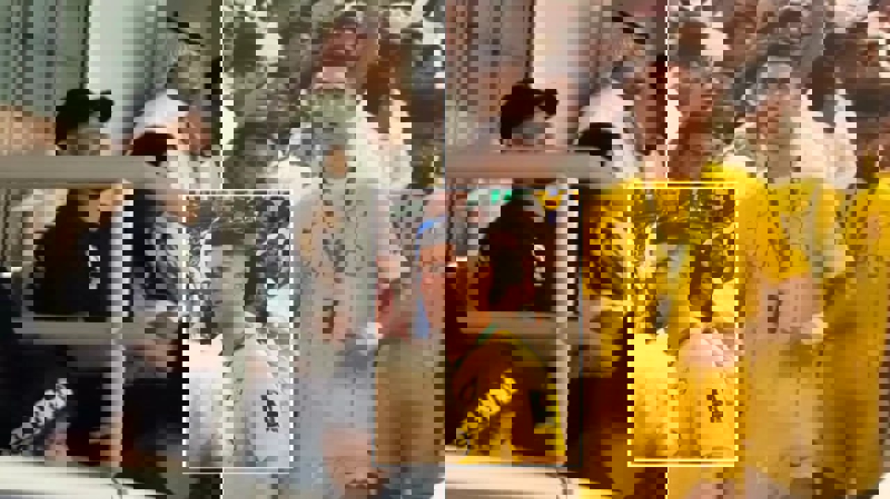 2028958