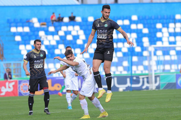 گزارش زنده: ملوان 0-0 آلومینیوم