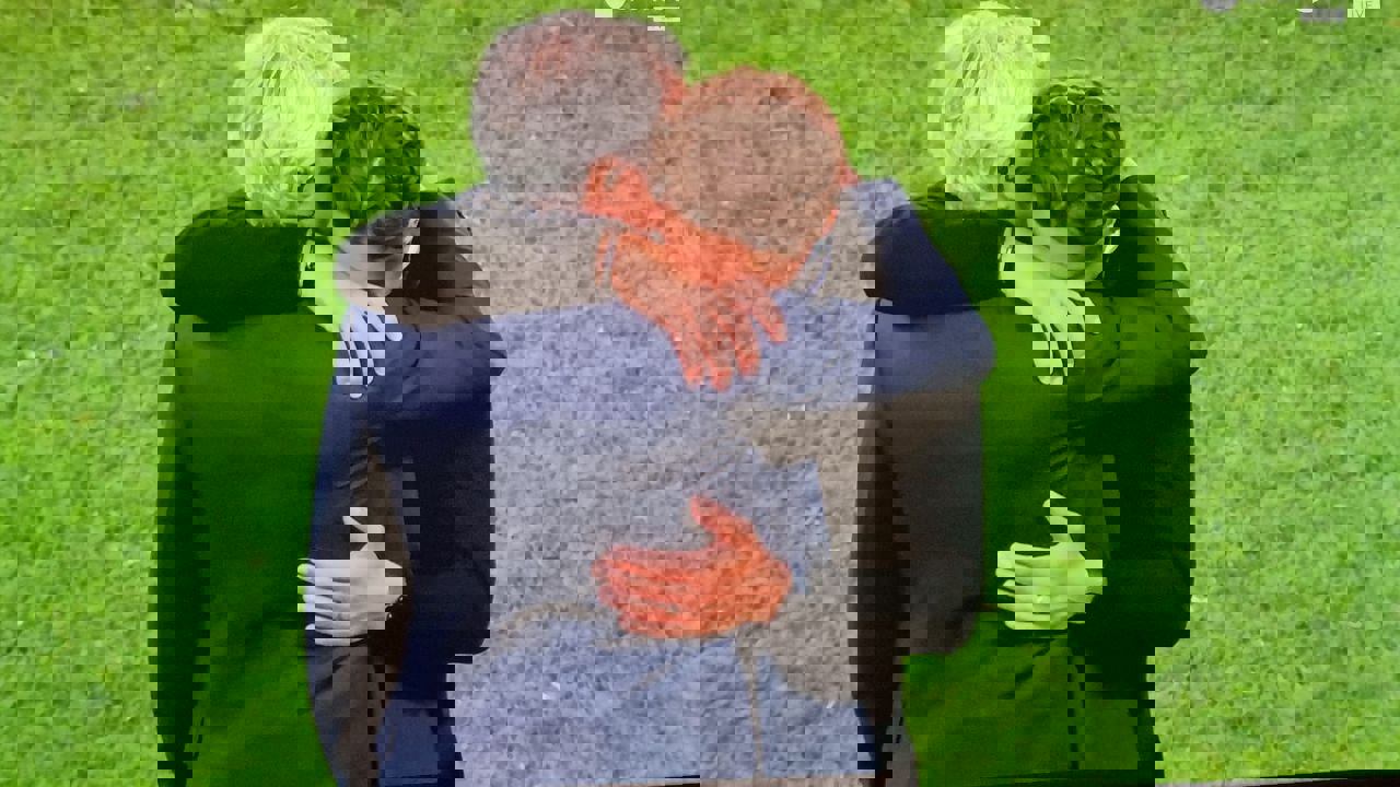 2029352